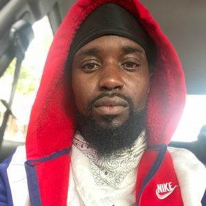 Meet your Posher, Adrian